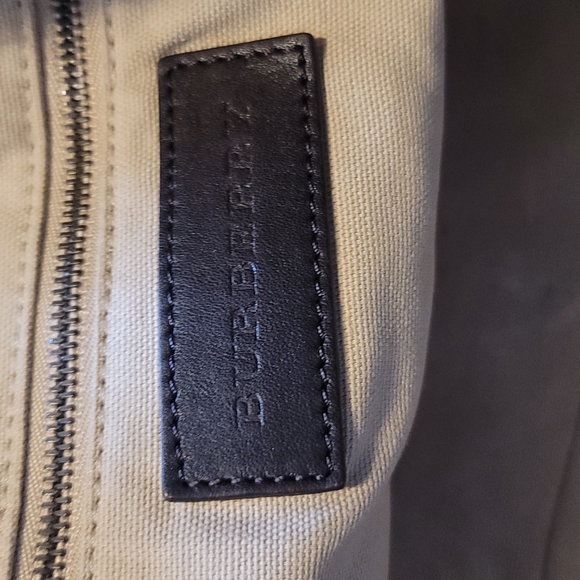 🥰⚘️BEAUTIFUL STUDDED BURBERRY NIKKI NOVA CHECK TOTE⚘️🥰 - Picture 8 of 8